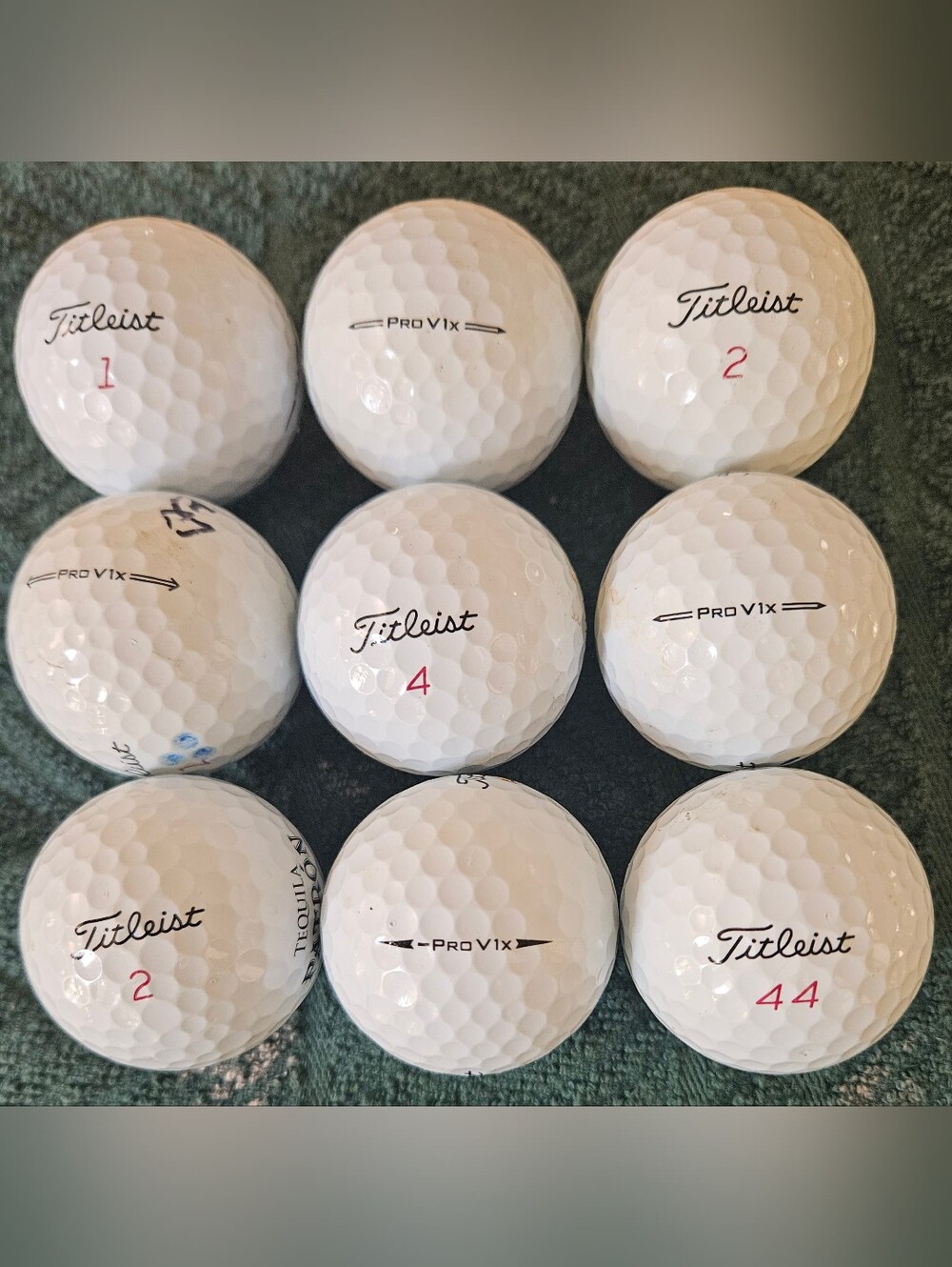 Titleist ProV1/ProV1x Golf Balls - 32 Total